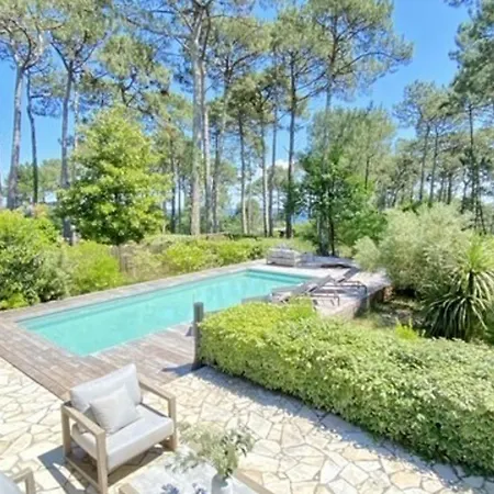 Vue Avec Piscine - 12 Pers. - Fr-1-877-58 Villa *